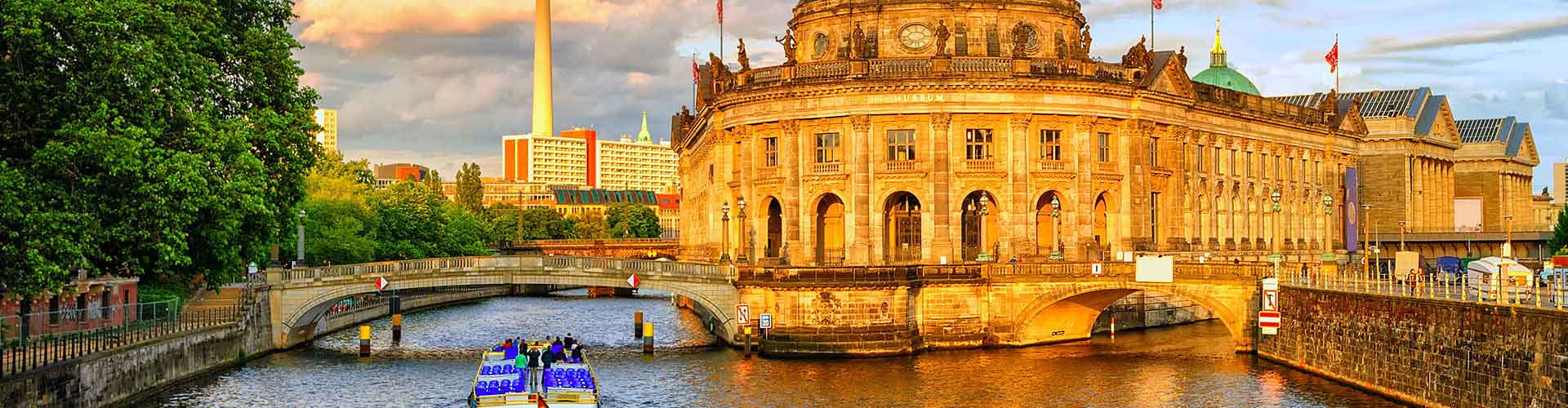 Berlino - Alloggi per studenti, ostelli e spazi per coworking a Berlino (Germania). Mappa di Berlino, foto e recensioni di ogni posto a Berlino.