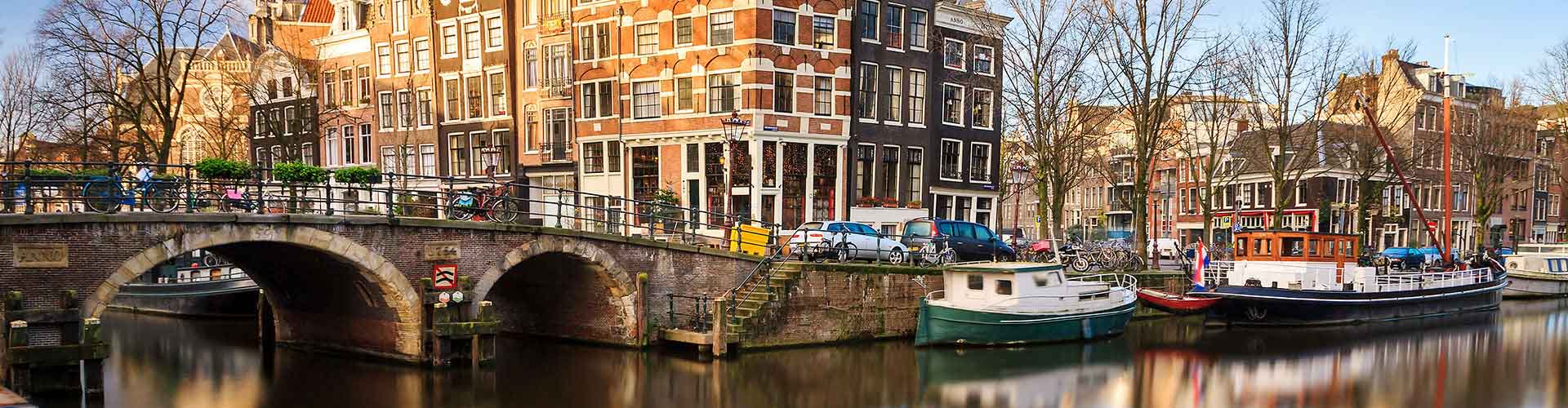 Amsterdam – Student accommodation, hostels and coworking spaces in Amsterdam (Paesi Bassi). Maps of Amsterdam, photos and reviews for each place in Amsterdam.