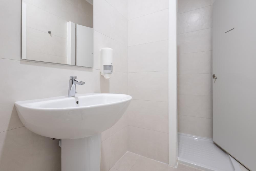 8 letti dormitorio - Misto - Standard - Bagno privato