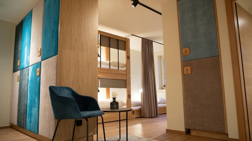 Letto in un dormitorio misto condiviso con 10 letti - con bagno privato