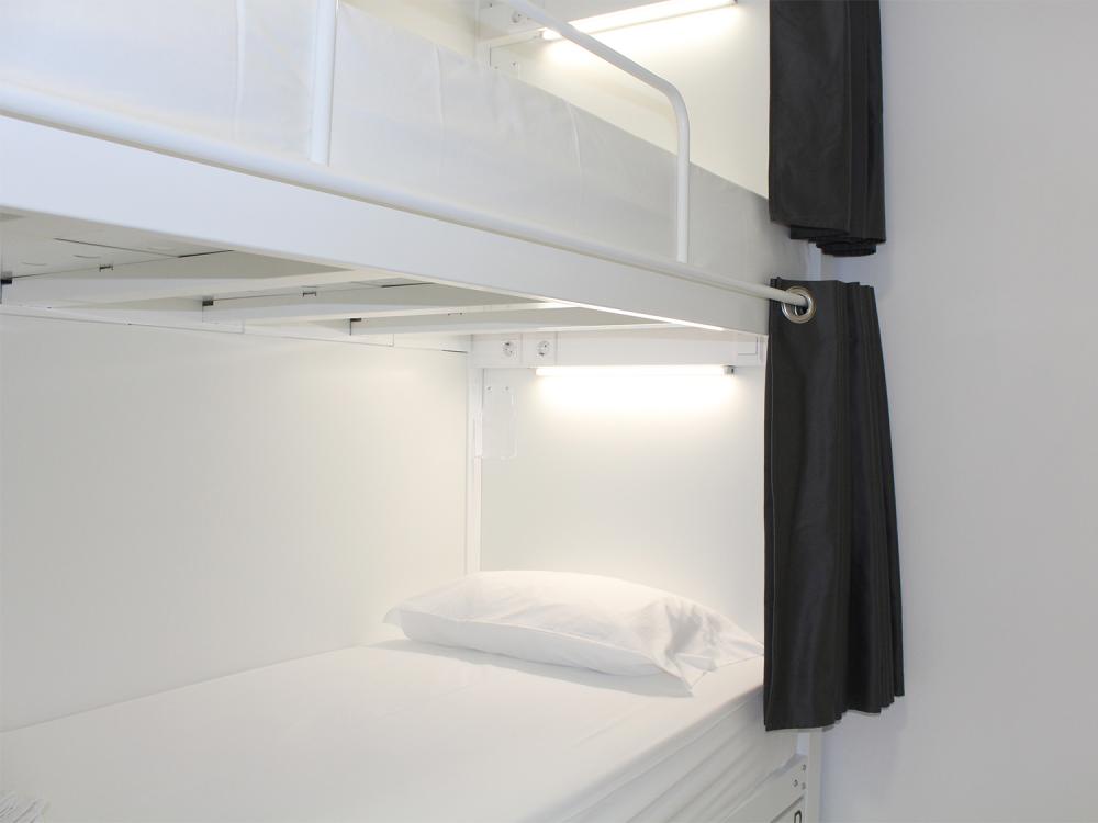 4 letti dormitorio - Solo femmine - Standard - Bagno privato