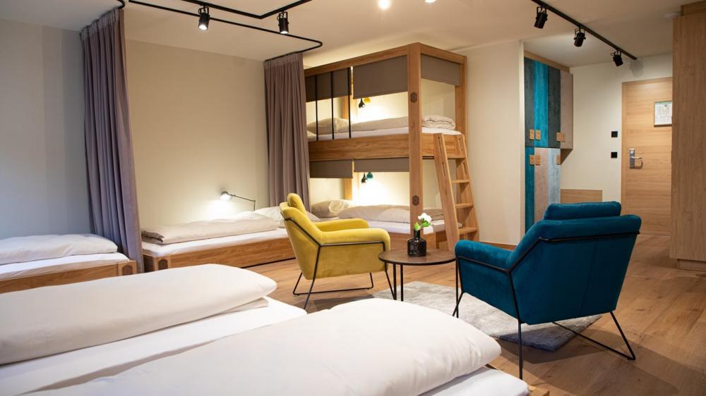 Letto in un dormitorio condiviso con 9 letti -con bagno privato