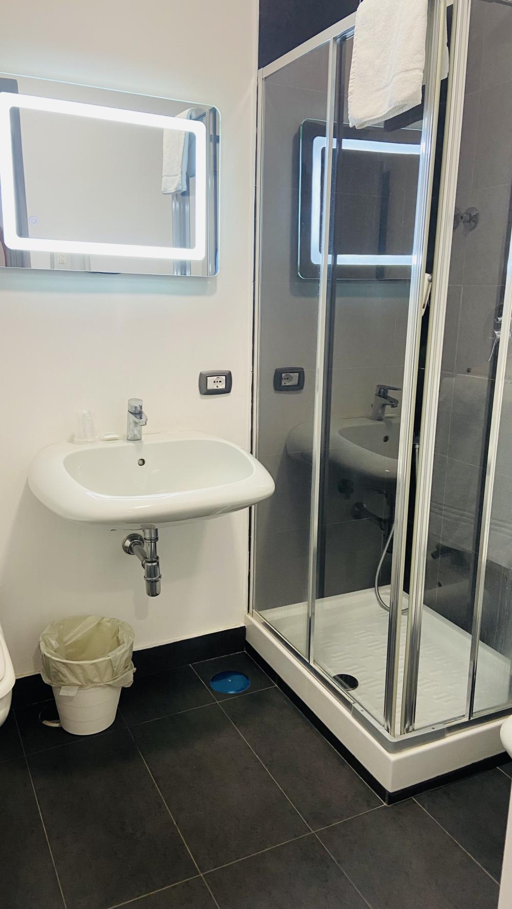 Camera tripla - Misto - Deluxe - Bagno privato